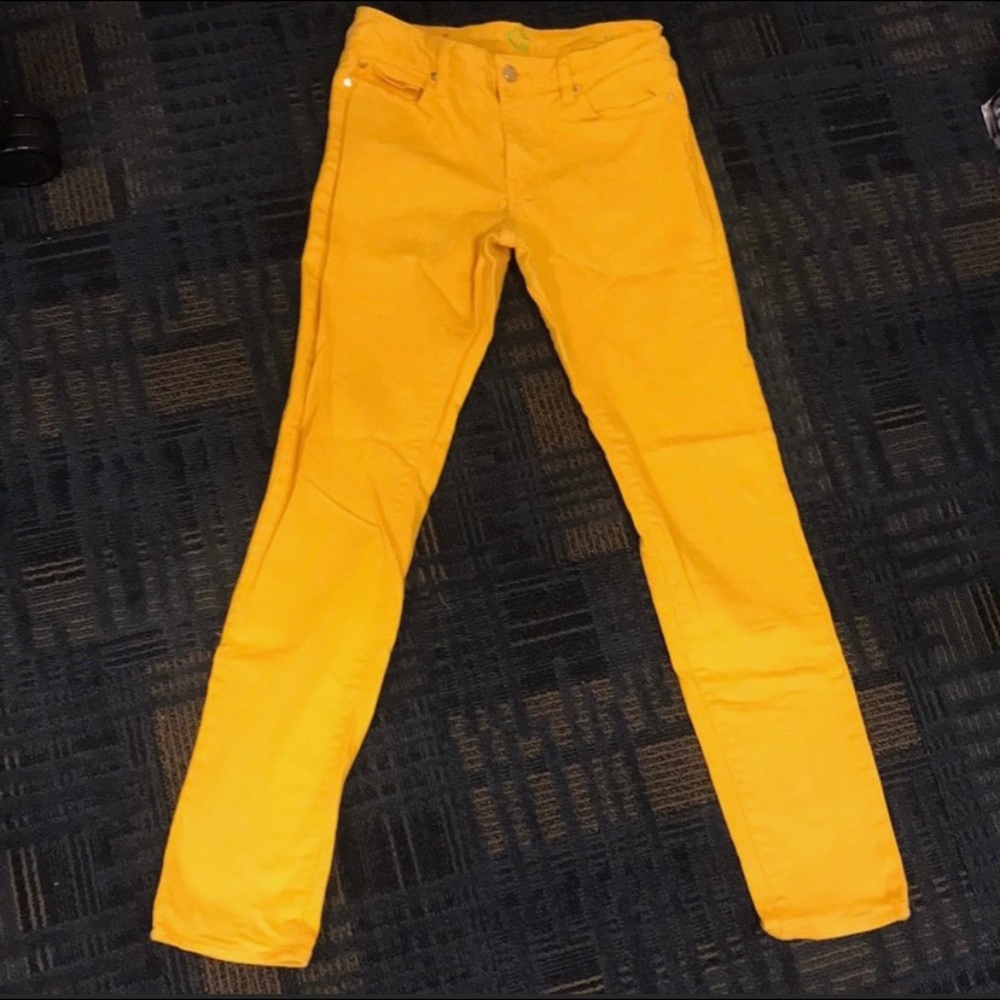 C Wonder Yellow jeans